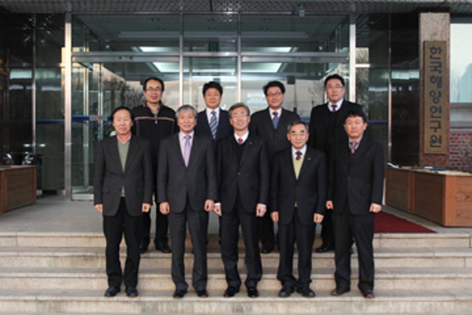 Director General JEONG Hae-chang of the Rural Research Institute visits KORDI_image0
