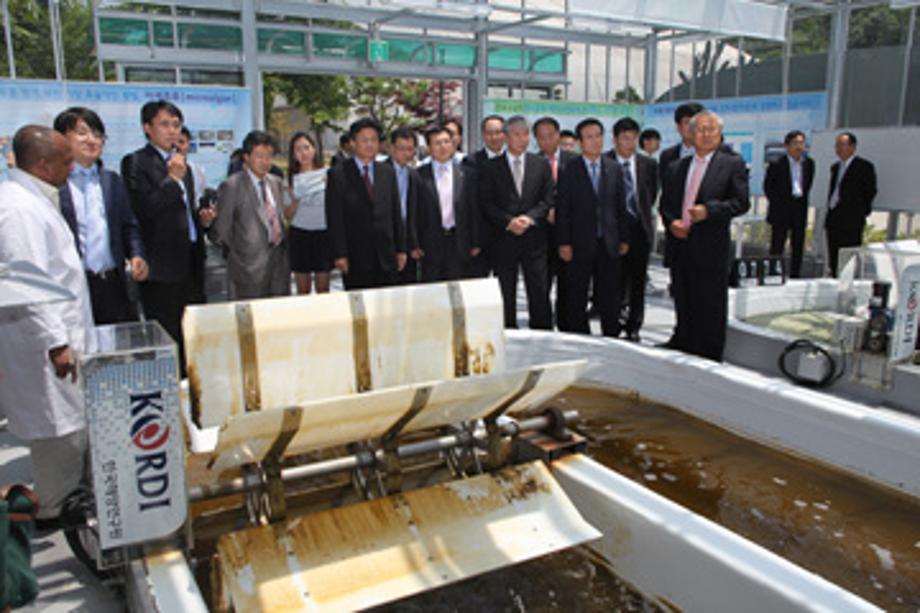 MOU and plant demonstration for microalgae bio-energy development project_image2